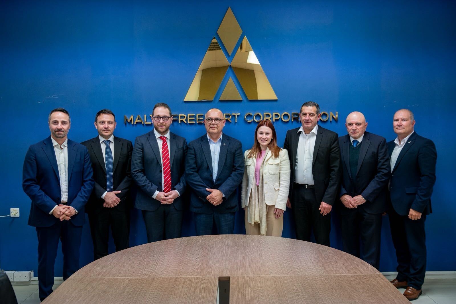 Id-delegazzjoni Laburista flimkien mat-tmexxija tal-Malta Freeport Corporation