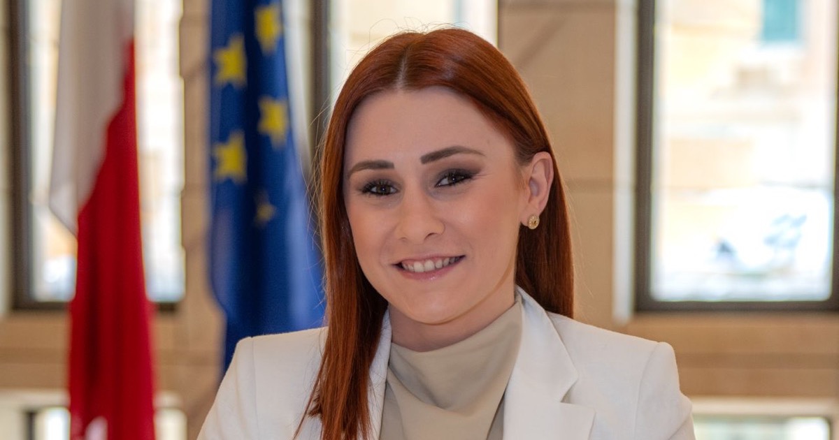 Franza tagħti l-mudell MCP għad-data ċivika